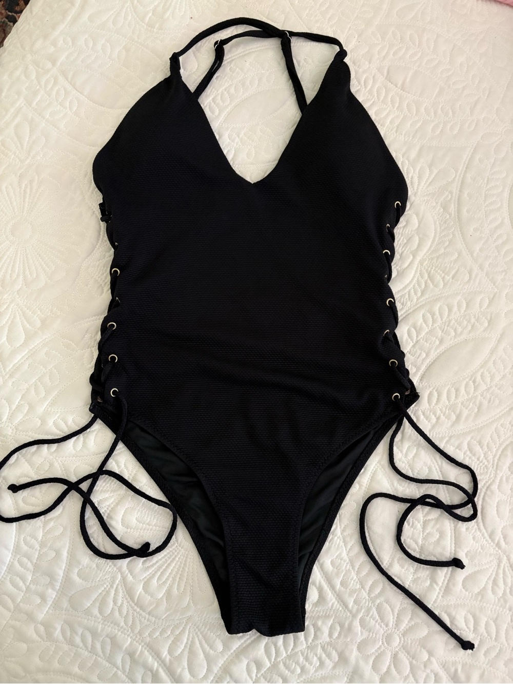 Black Lace-Up One-Piece Swimsuit L